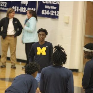 Meet your Posher, Larry